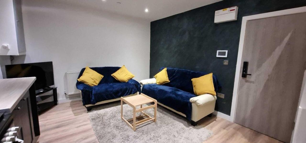 Sapphire Strathnairn Apartment Cardiff Exterior photo