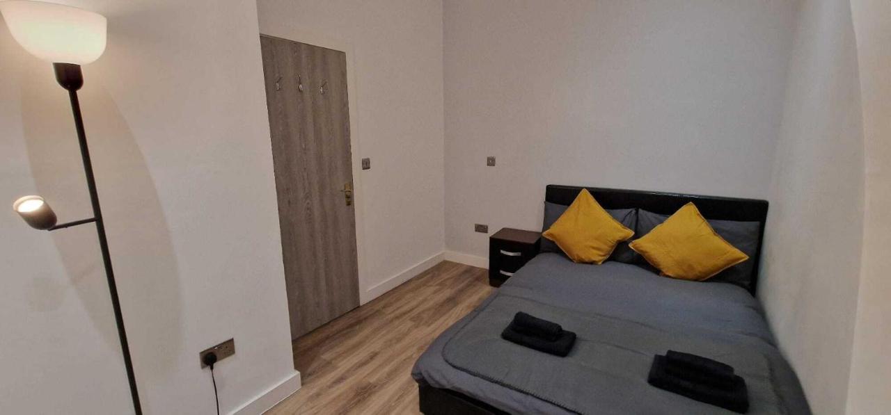 Sapphire Strathnairn Apartment Cardiff Exterior photo